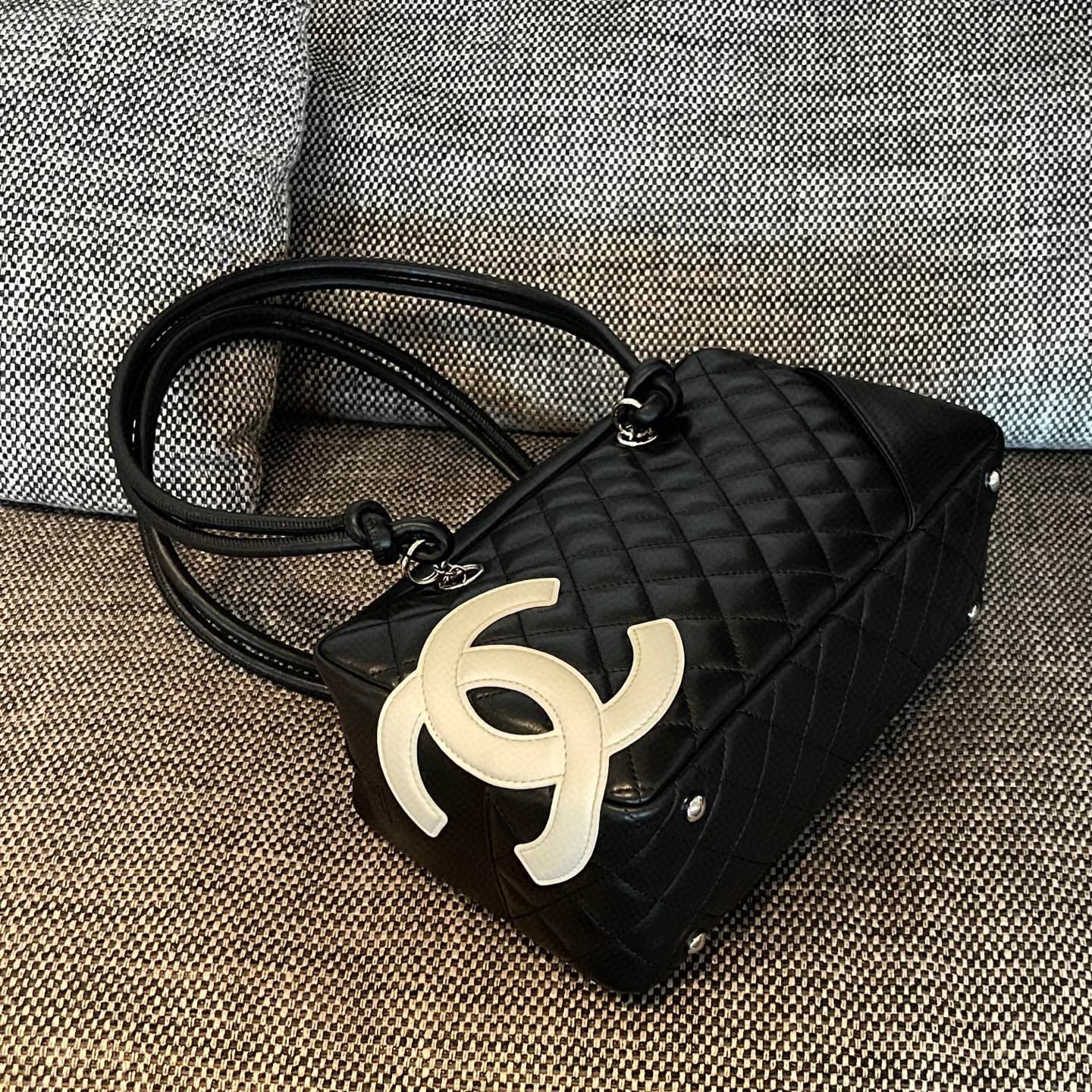 CC new arrival vintage 25ss bag size: 28 cm