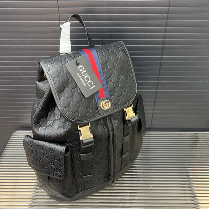 Gg new arrival backpack bag size : 34 *42 cm