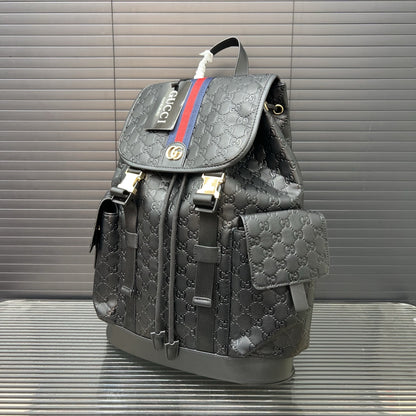Gg new arrival backpack bag size : 34 *42 cm