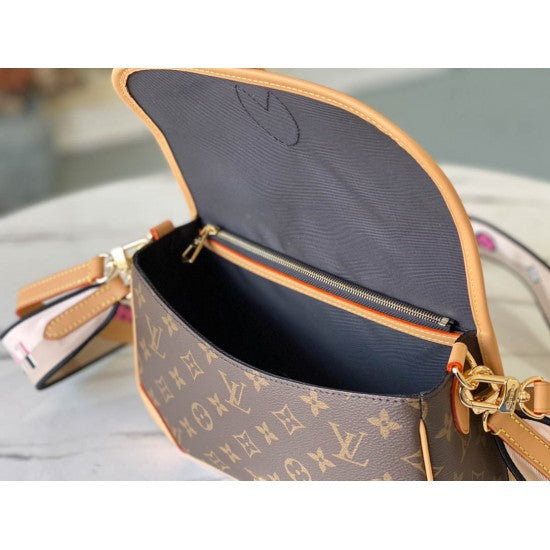 L-bag Size:25*9*15 CM