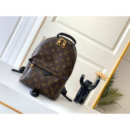Model: M44871 Size: 22*29*10cm