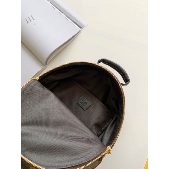 Model: M44871 Size: 22*29*10cm