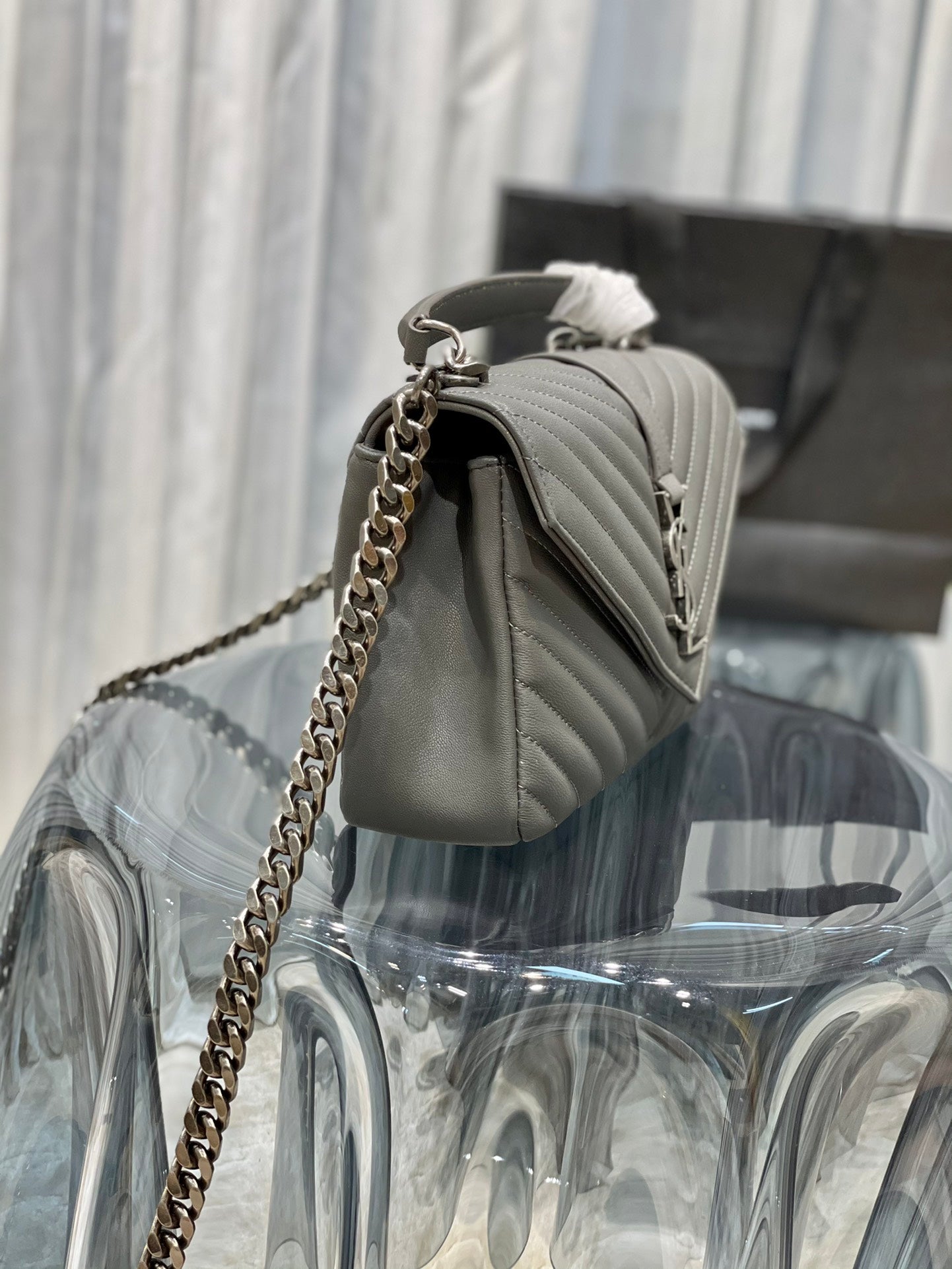 Y College Medium Quilted leather Bag