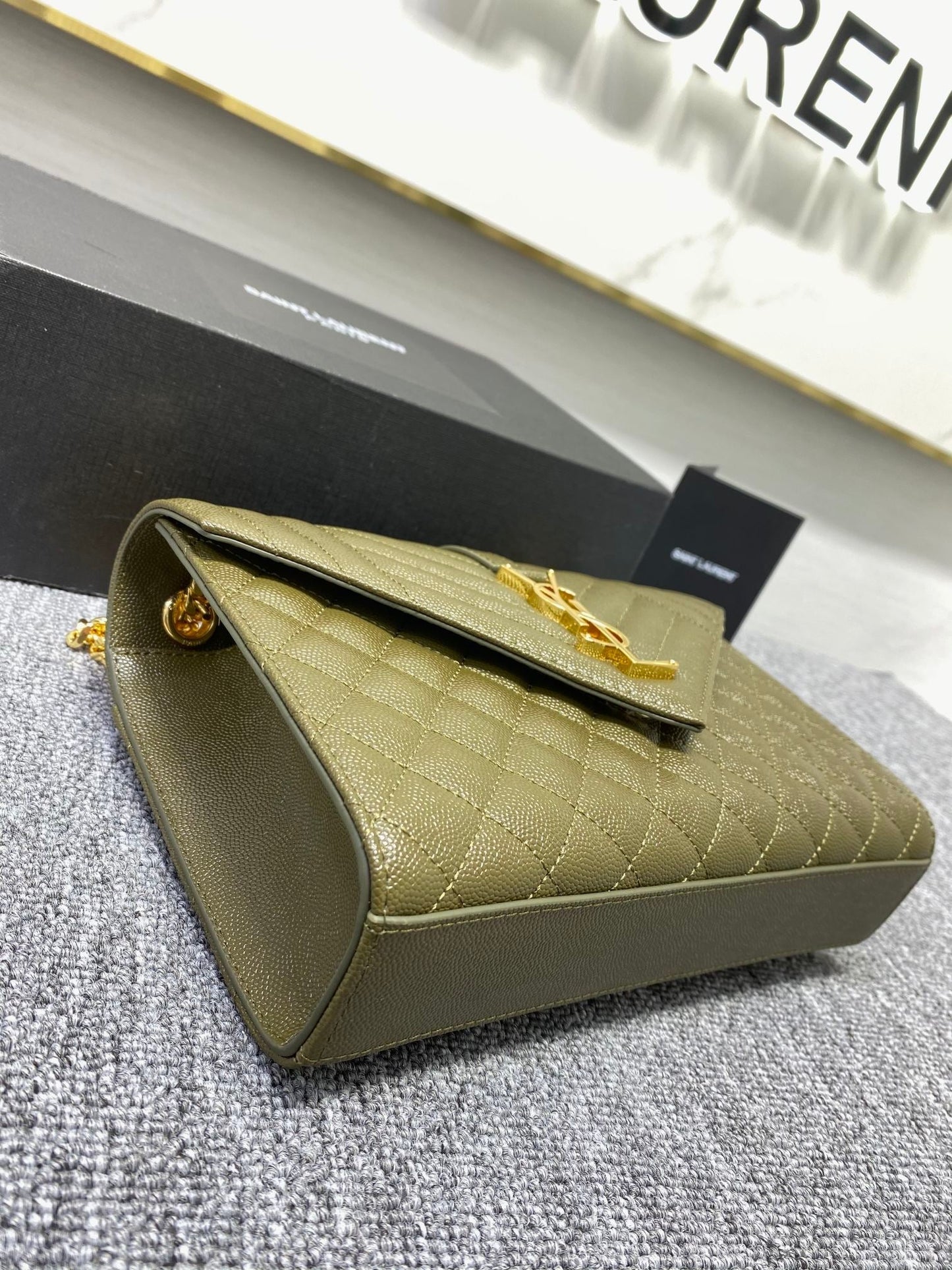 Y  Envelope Medium Bag In Mix Matelasse Grain  De Poudre Embossed Leather