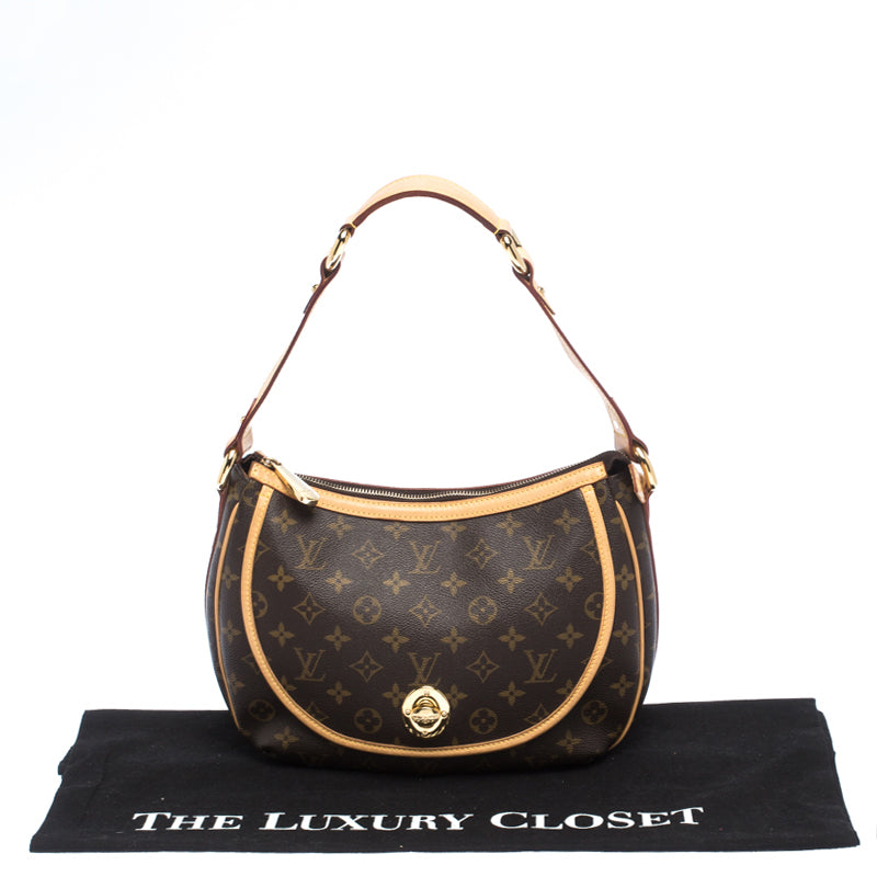 Louis Monogram Canvas Tulum Shoulder PM Bag size: 30*11*23 cm
